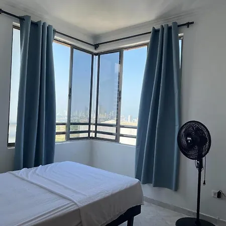 Apto Vista Al Mar Caribe Apartamento *